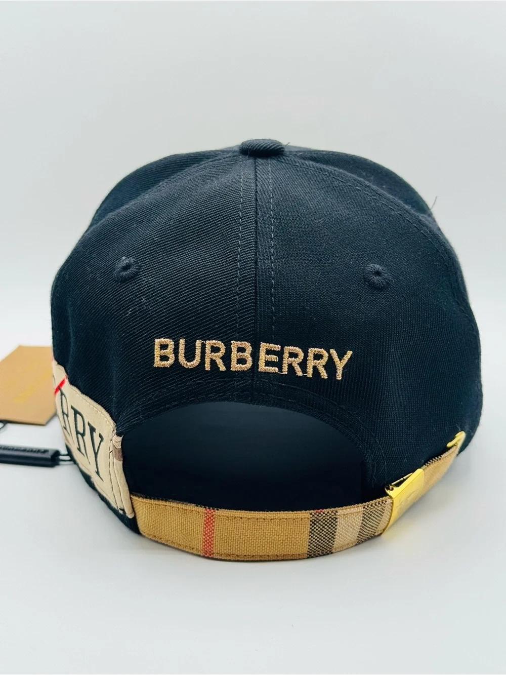 Burberry Cap - Picture 6 of 14